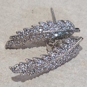 Silver color unique wheat stud earrings, wheat tree leaves zircon